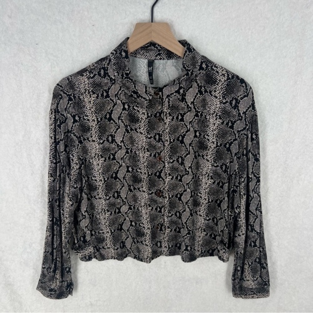 Zara Snake Print Button‎ Front Boxy Long Sleeve Button Up Top